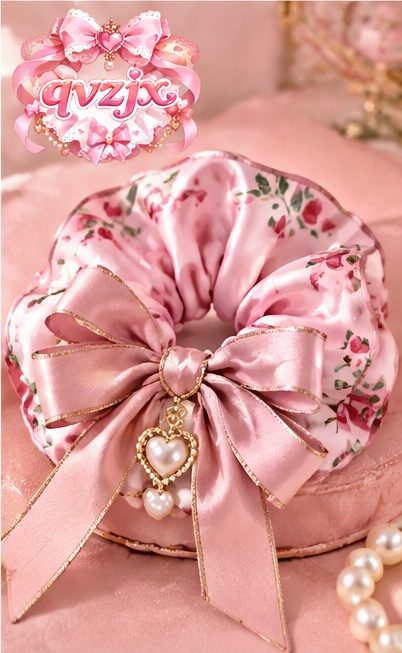 QVZJX Dusty Rose Floral Charm Scrunchie — photo 1